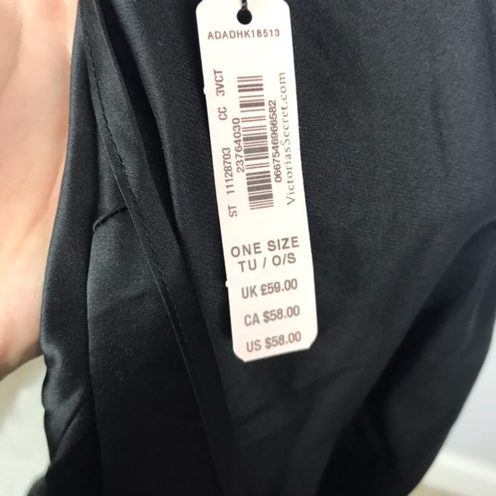 2FOR$30 - VICTORIA'S SECRET Kimono "Love" Robe in Black Satin - Picture 6 of 6